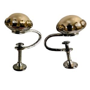 Vintage faux pearl earrings. 50's